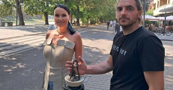 В Ужгороді презентували нову міні-скульптуру під назвою 