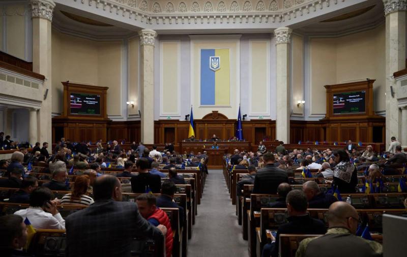 Парламент прийняв новий закон щодо публічних закупівель: які будуть правила проведення тендерів.