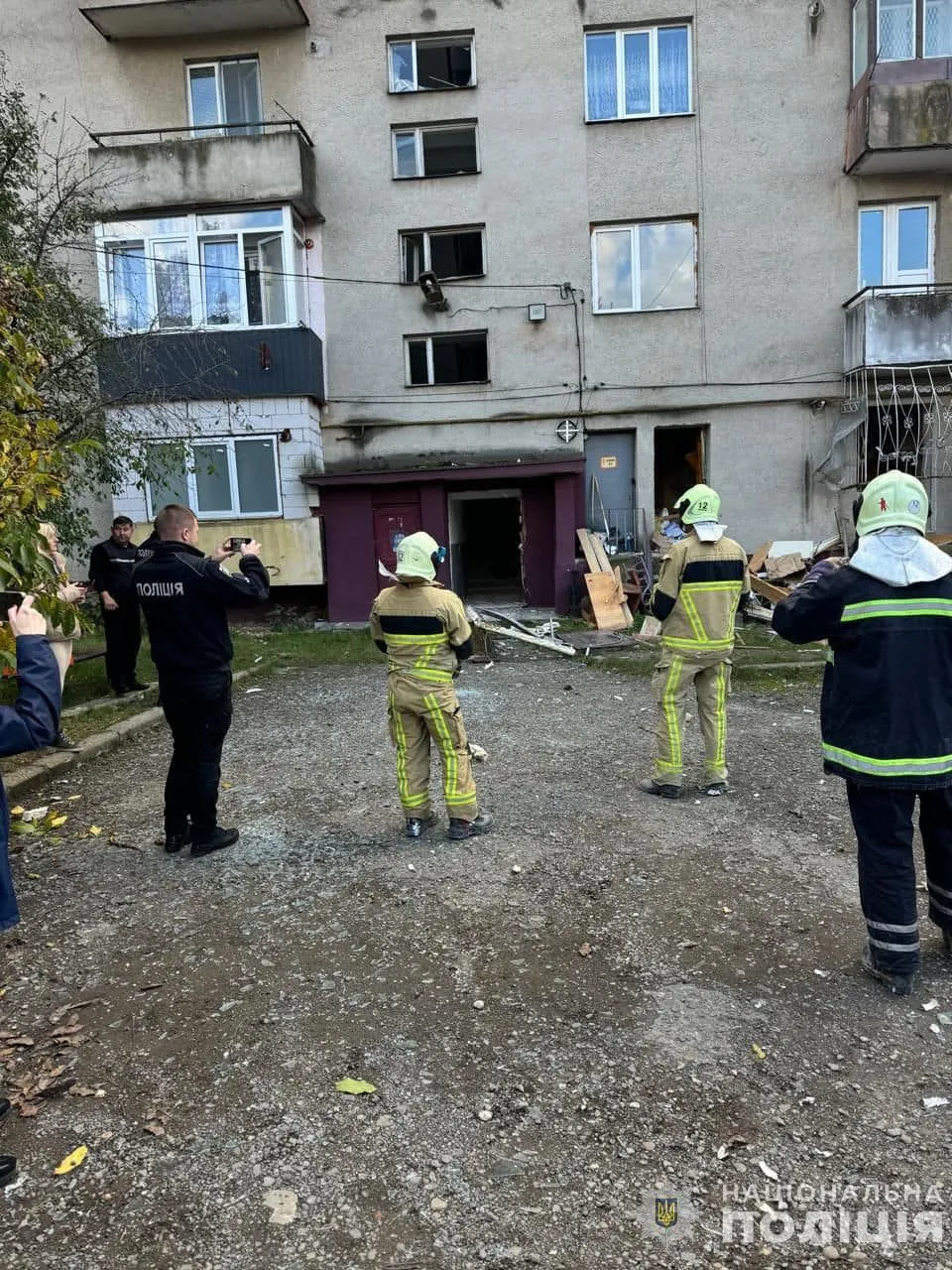 У Закарпатті трапилася вибухова подія в багатоквартирному будинку, внаслідок якої одна особа загинула. | УНН