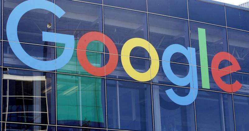 Google видалив інформацію про військові об'єкти з карт, повідомив Коваленко.