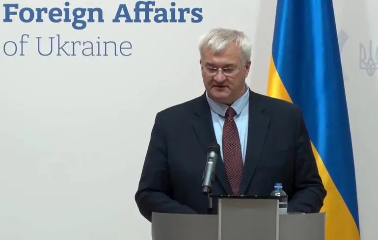 Міністр закордонних справ України оголосив про старт активної підготовки до зустрічі між Трампом і Зеленським.