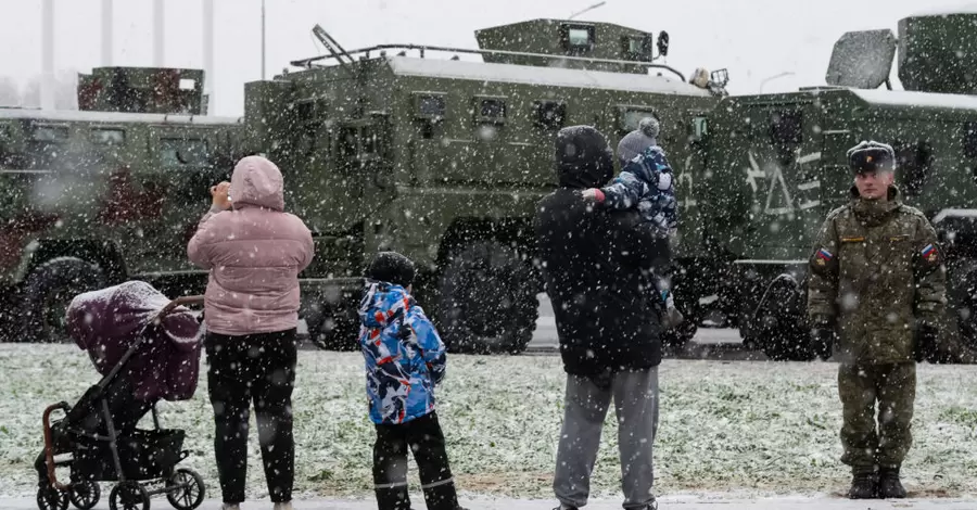 За повідомленням NYT, Росія стягнула 50 тисяч військовослужбовців для проведення наступальних дій у Курській області. Україна - новини Рівного та регіону - Рівне Вечірнє.